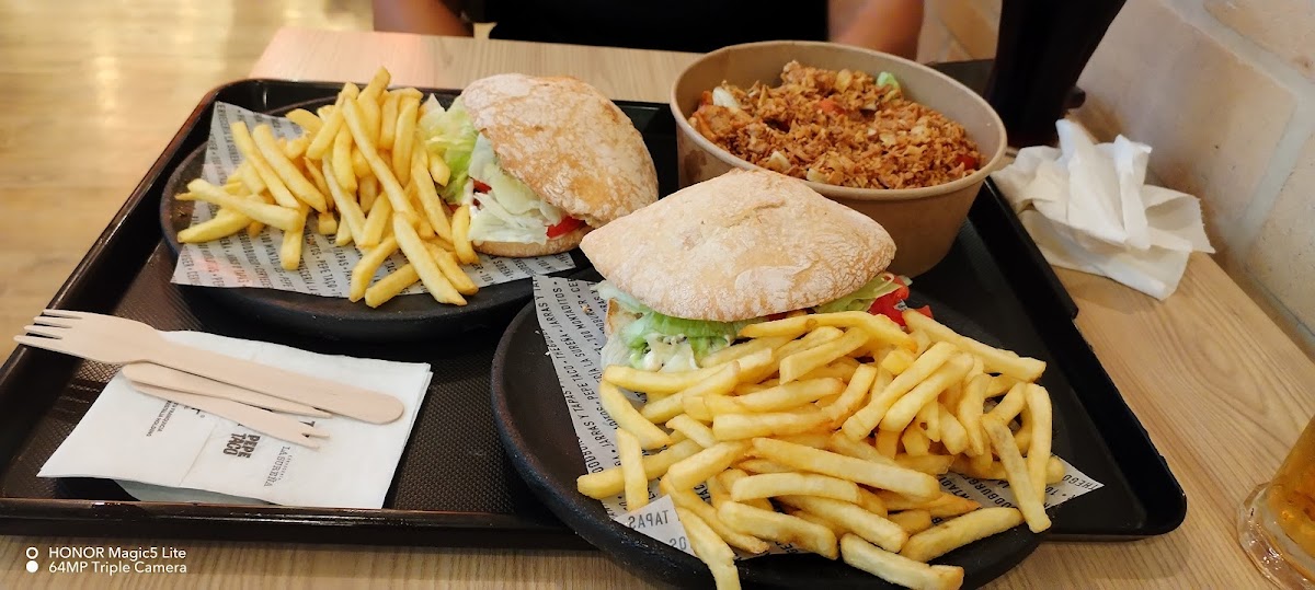 100 Montaditos Mar Shopping Algarve-7